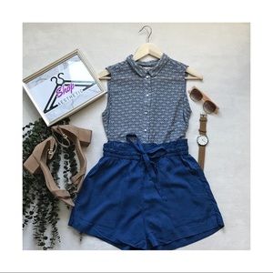 Printed Collared Sleeveless Button Down Blouse